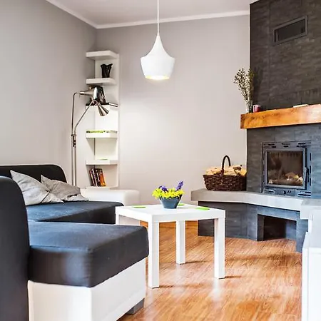 Dom Wakacyjny Holiday House * Slawica